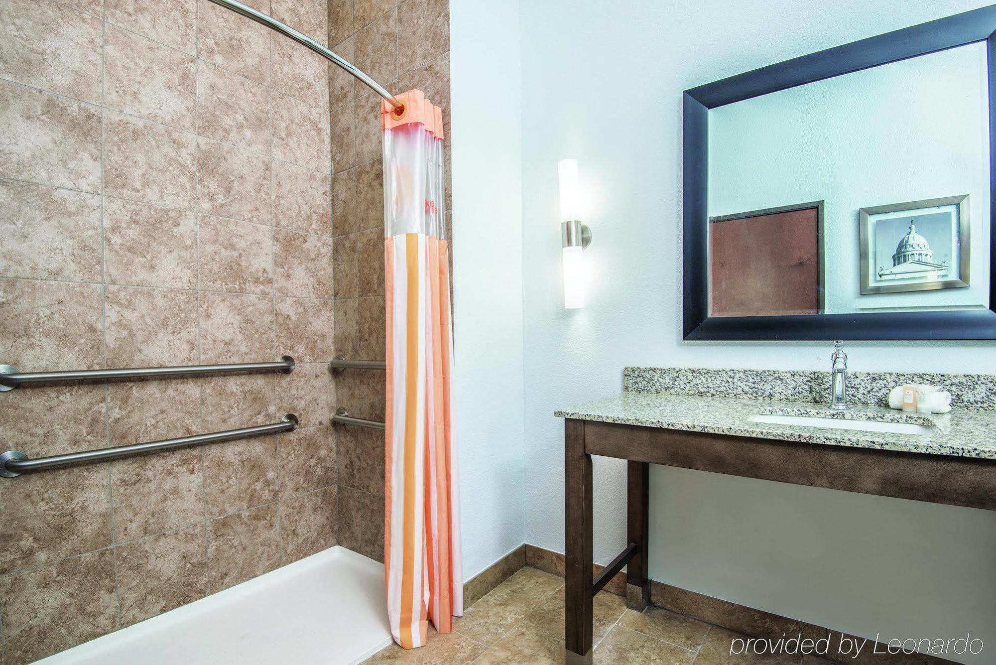 Hotel La Quinta By Wyndham Guthrie Extérieur photo